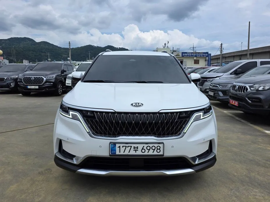 Kia Carnival — фото 2