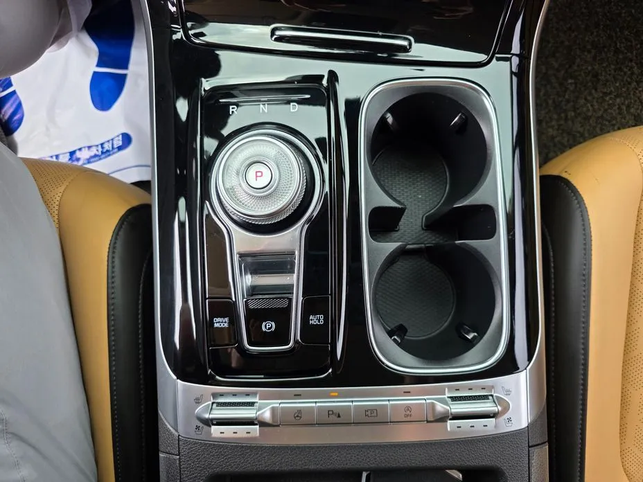 Kia Carnival — фото 10