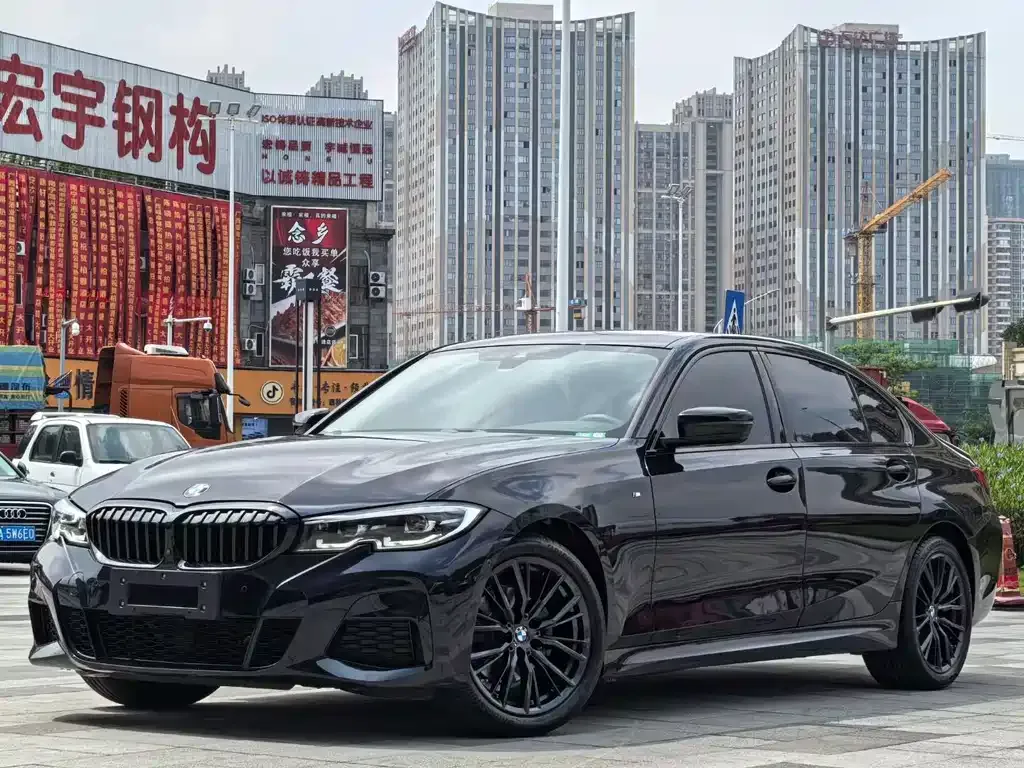 BMW 3 Series — фото 1