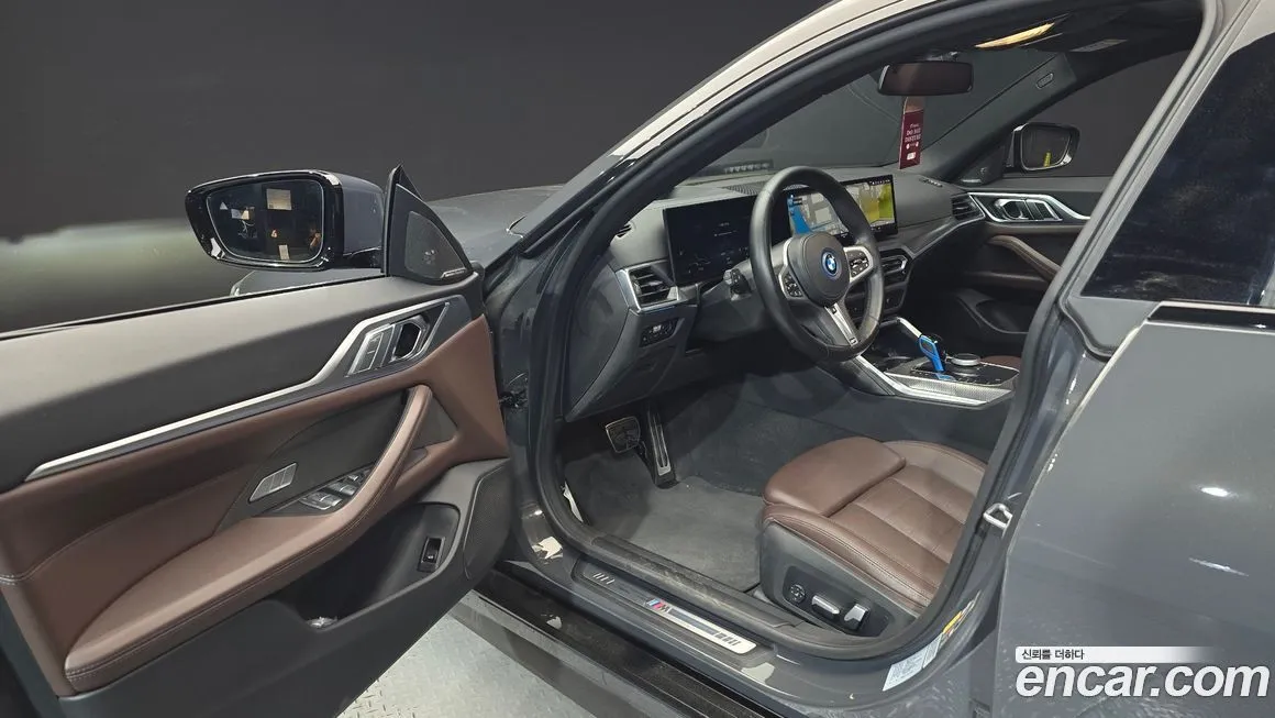 BMW i4 2022 из KR, фото 9