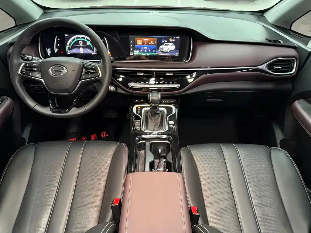 GAC Motor Trumpchi M6 — фото 4