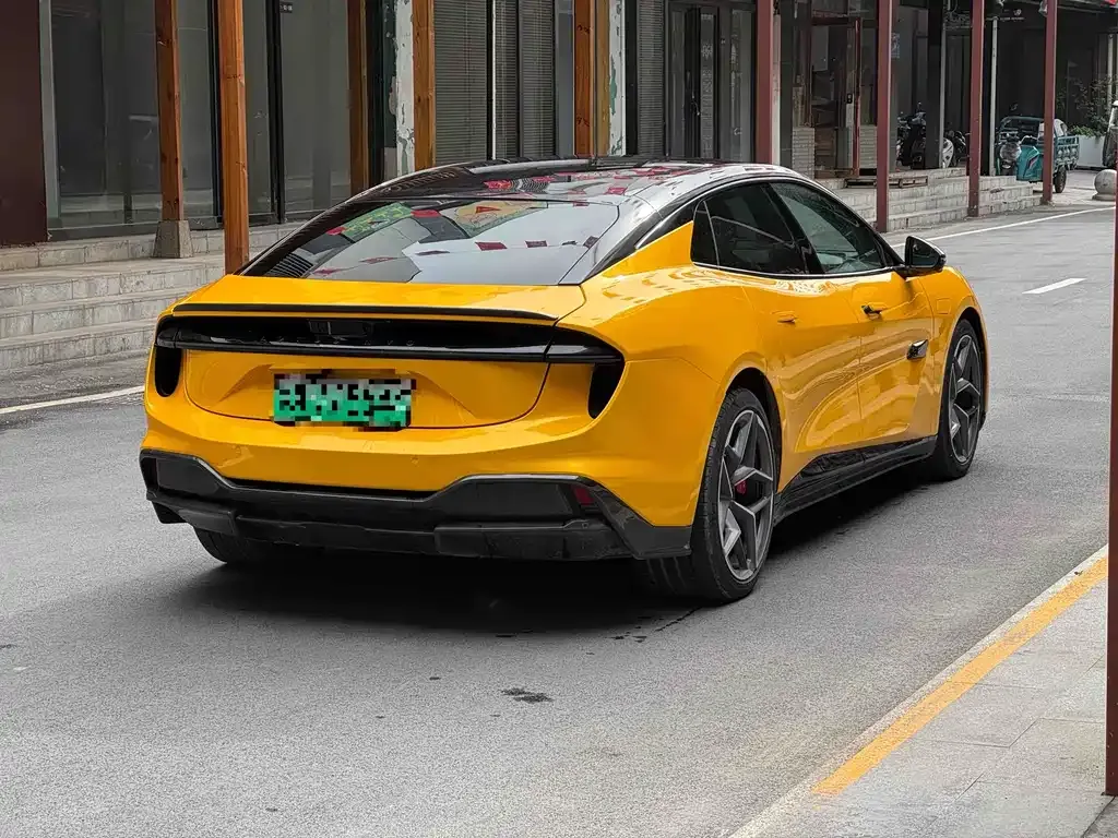 Lotus Emeya 2025 из CN, фото 9