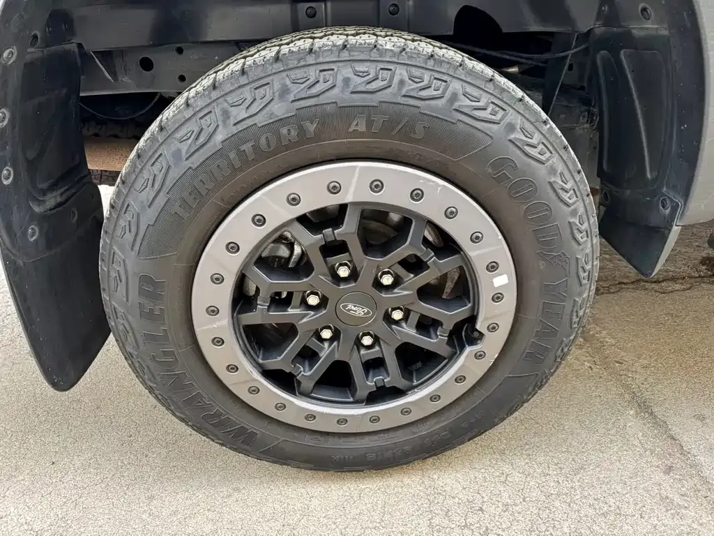 Ford Ranger — фото 10