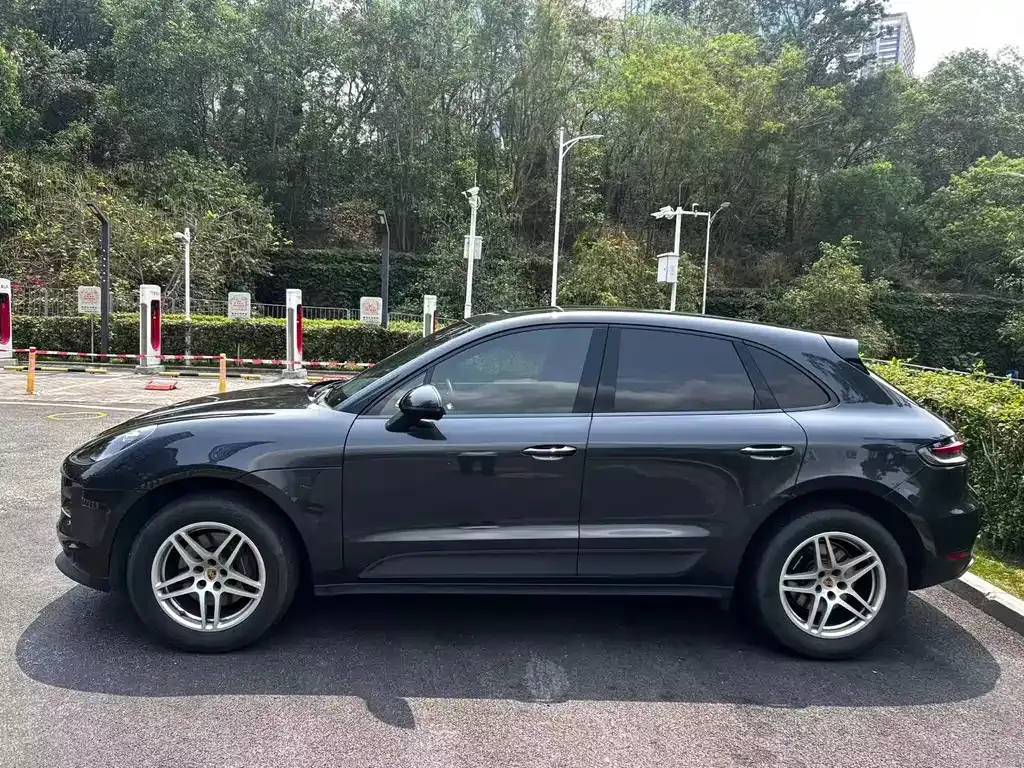 Porsche Macan — фото 3