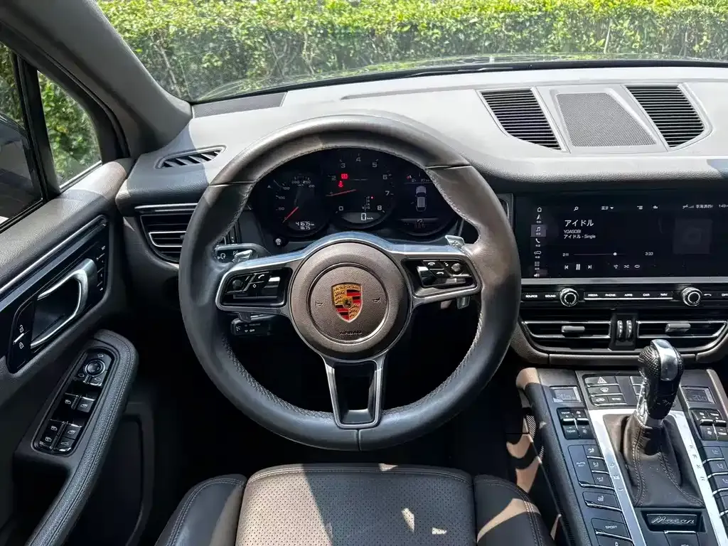 Porsche Macan — фото 7