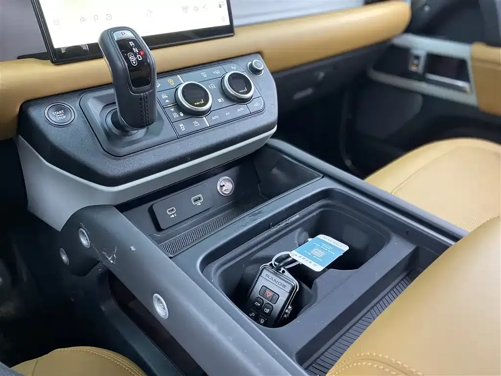 Land Rover Defender — фото 3