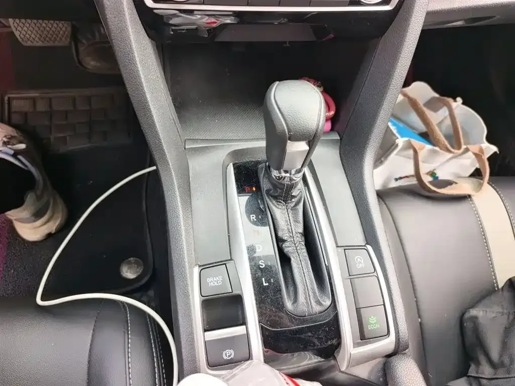 Honda Civic — фото 9