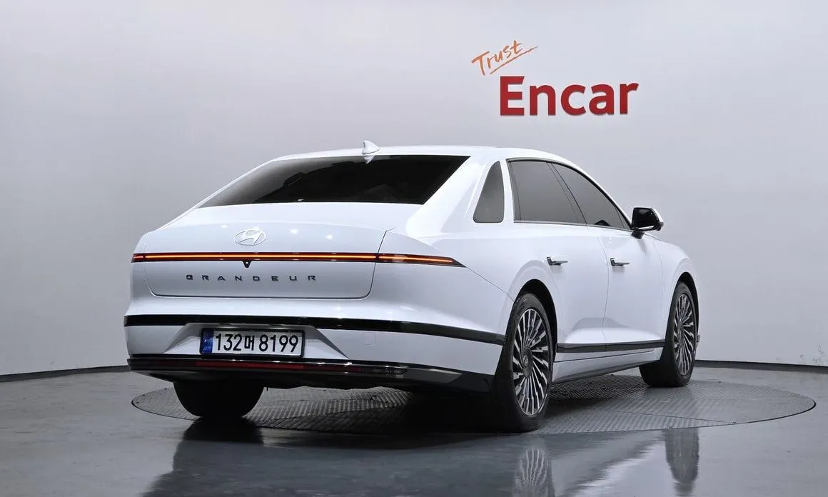 Hyundai Grandeur 2023 из KR, фото 4