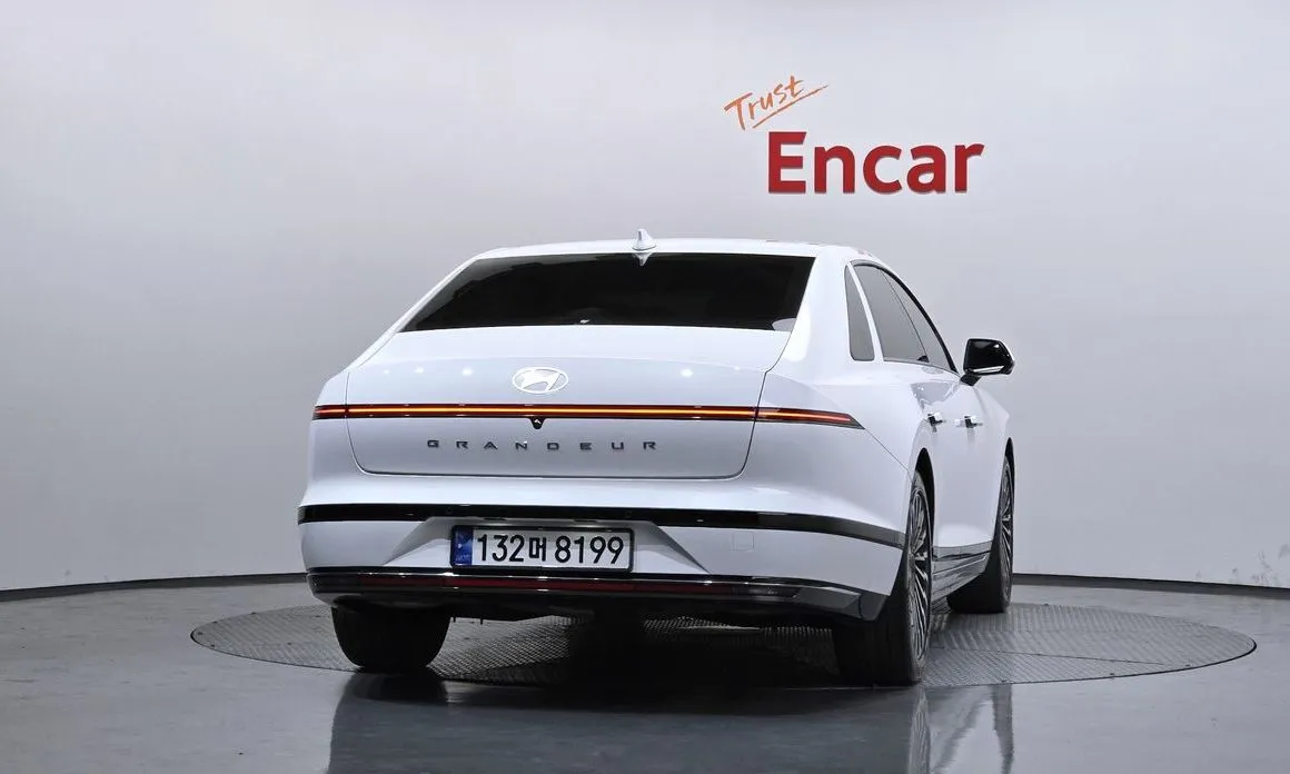 Hyundai Grandeur 2023 из KR, фото 10