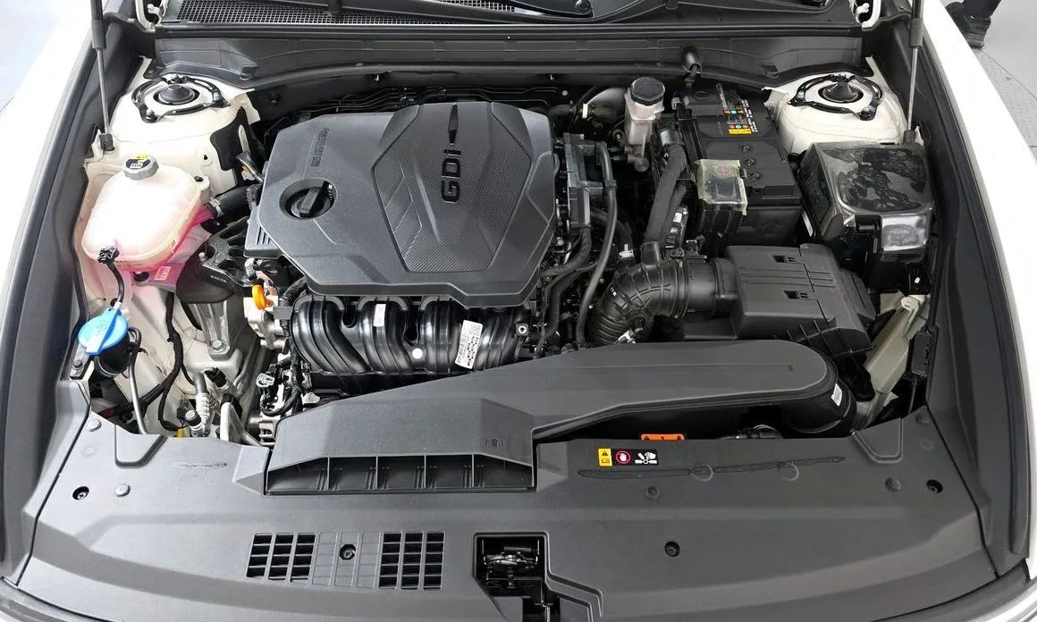 Hyundai Grandeur 2023 из KR, фото 9