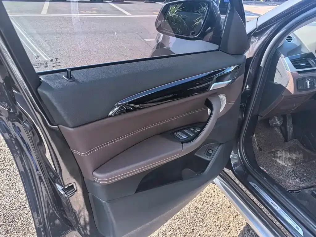 BMW X1 2021 из CN, фото 5
