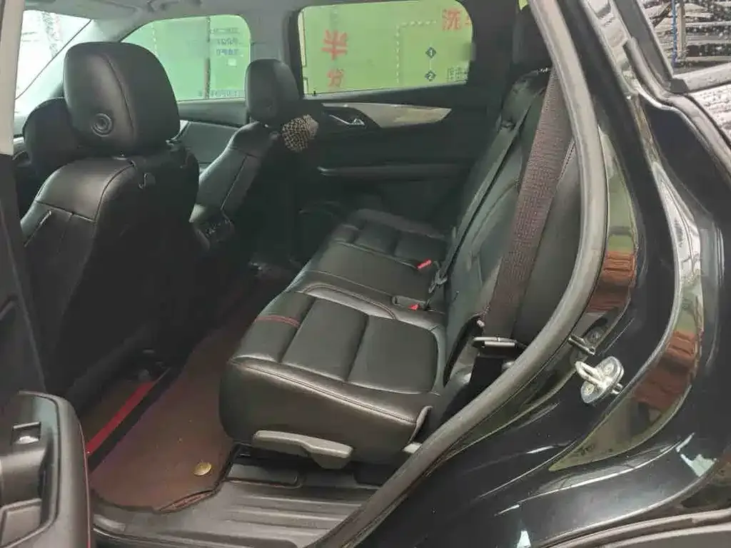 Chevrolet Blazer 2022 из CN, фото 2