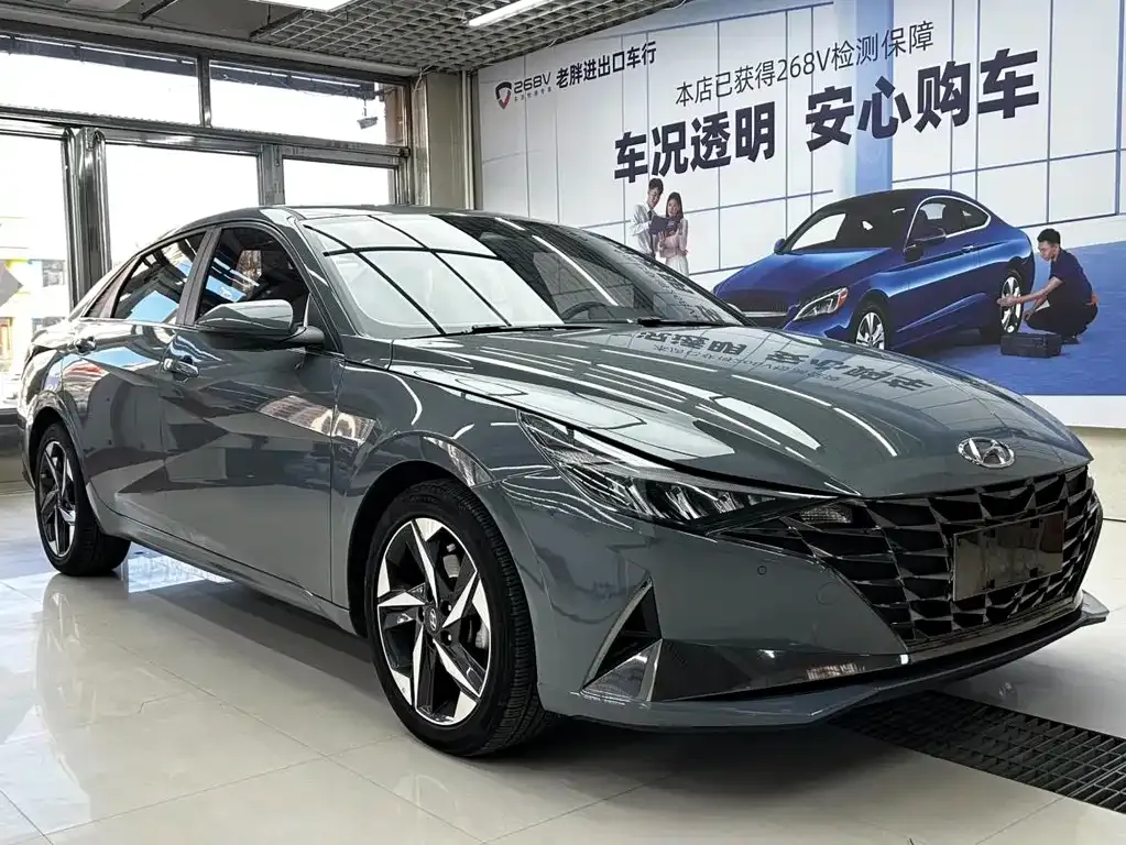 Hyundai Elantra — фото 3