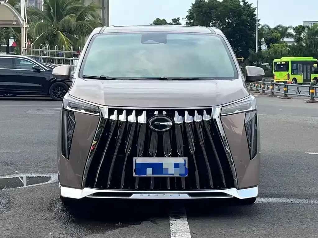 GAC Motor Trumpchi M8 — фото 4