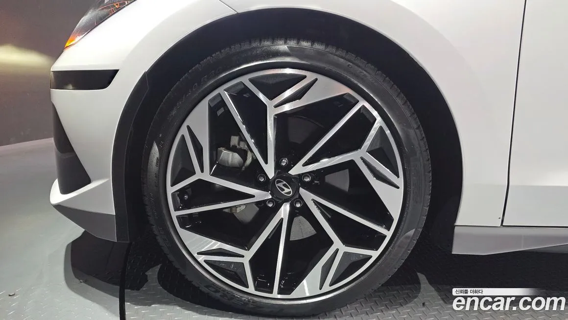 Hyundai Ioniq6 2023 из KR, фото 10