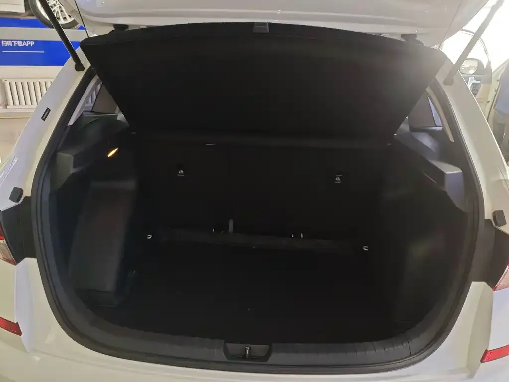 Skoda Kamiq 2023 из CN, фото 5