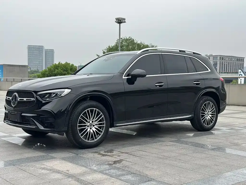 Mercedes-Benz GLC — фото 1