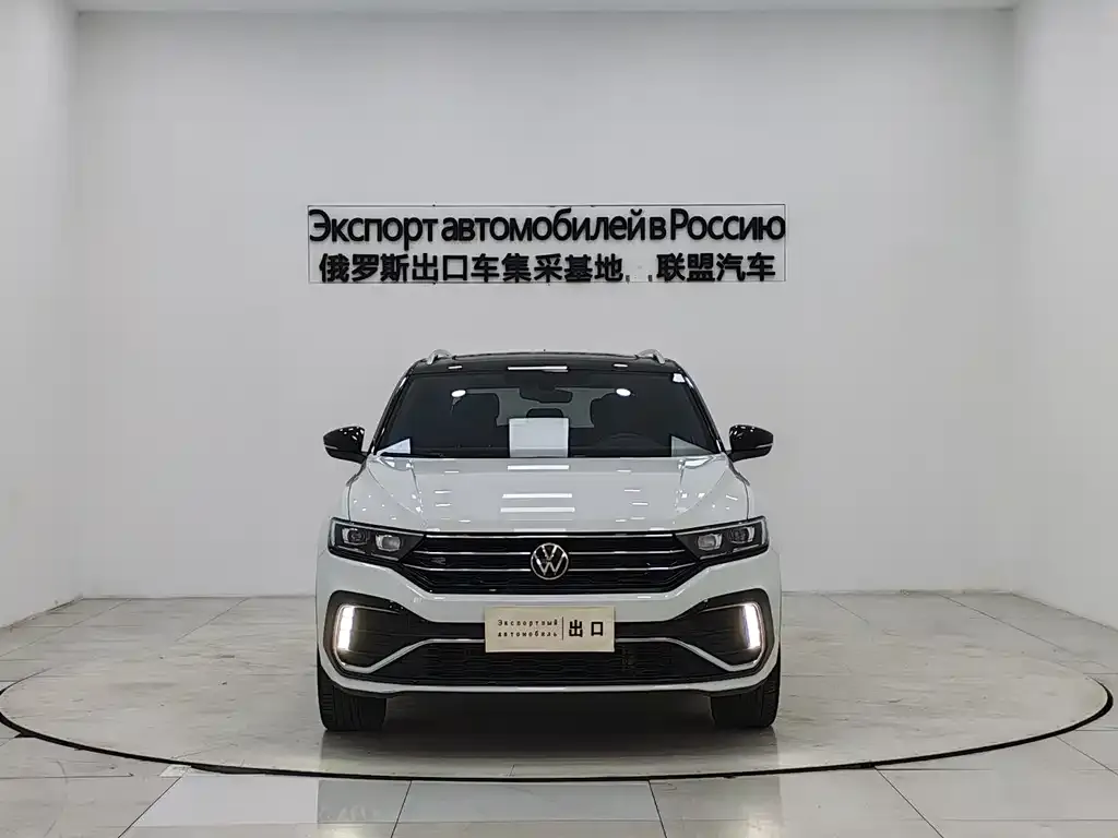 Volkswagen T-Roc — фото 6