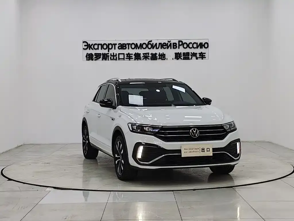Volkswagen T-Roc — фото 9