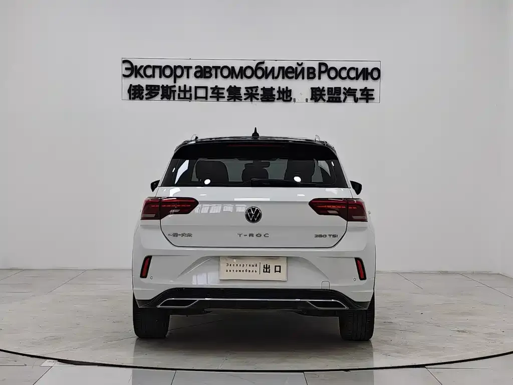 Volkswagen T-Roc — фото 2