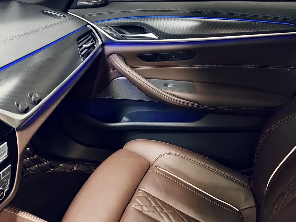 BMW 5 Series (Import) — фото 6
