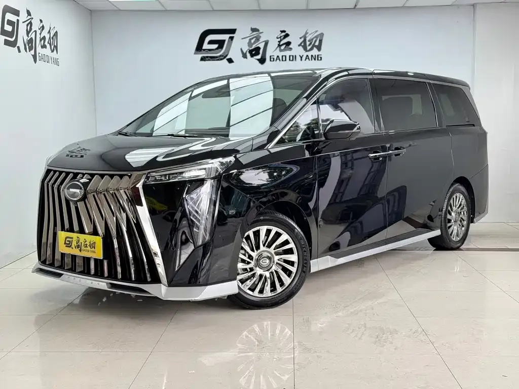 GAC Motor Trumpchi M8 — фото 1