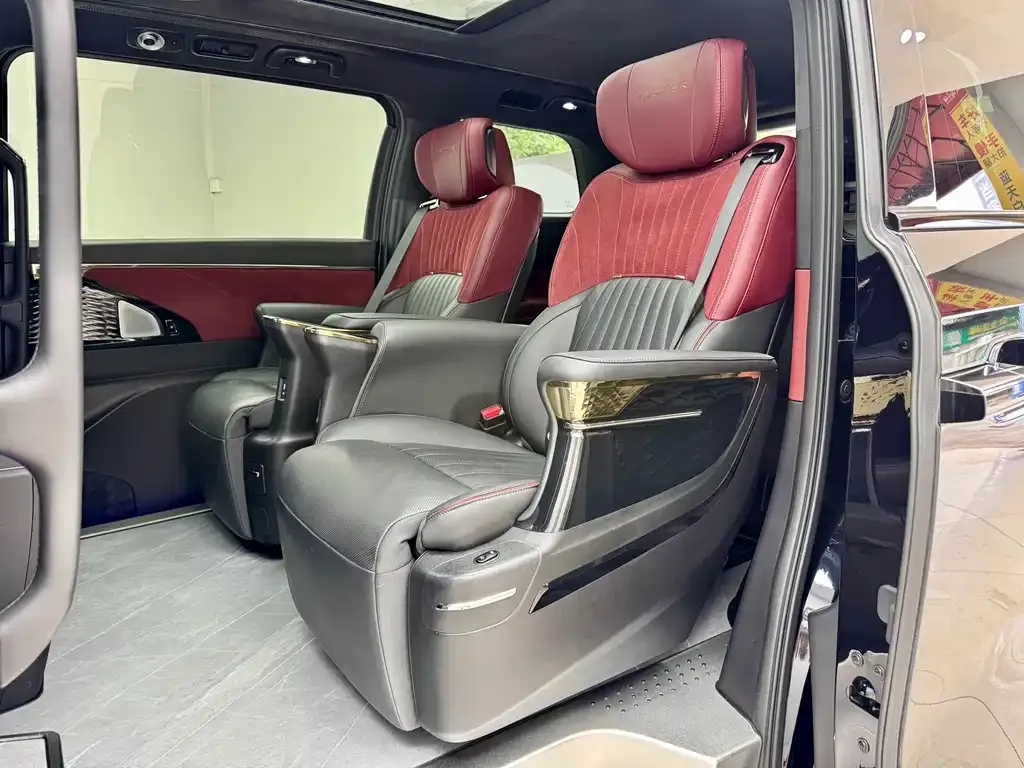 GAC Motor Trumpchi M8 — фото 7