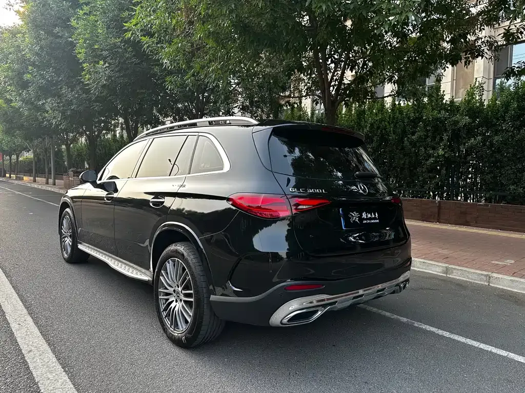 Mercedes-Benz GLC — фото 10
