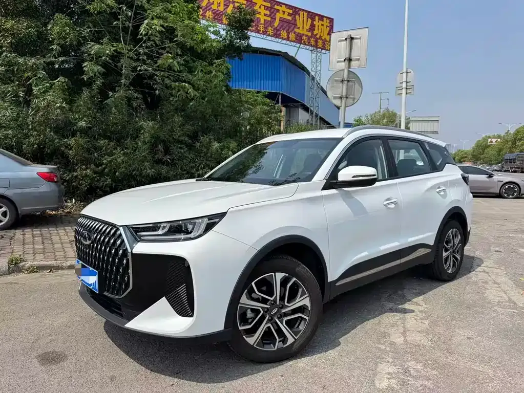 Chery Tiggo 7 PLUS — фото 1