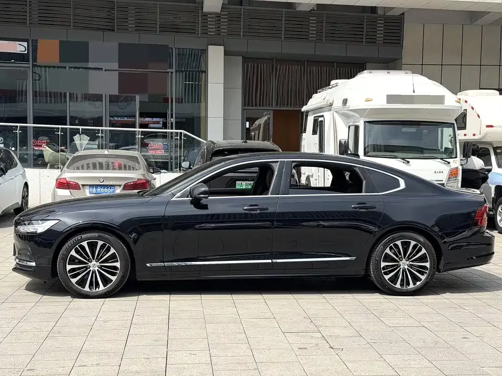 Volvo S90 — фото 5