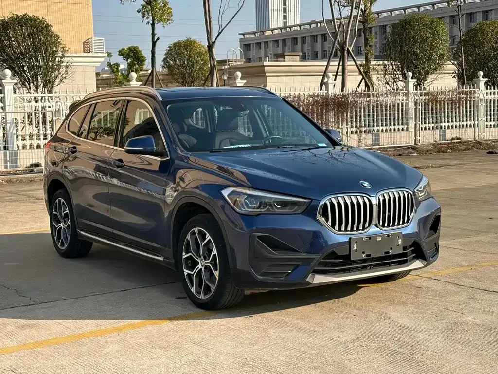 BMW X1 — фото 4