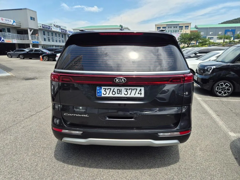 Kia Carnival 2021 из KR, фото 9