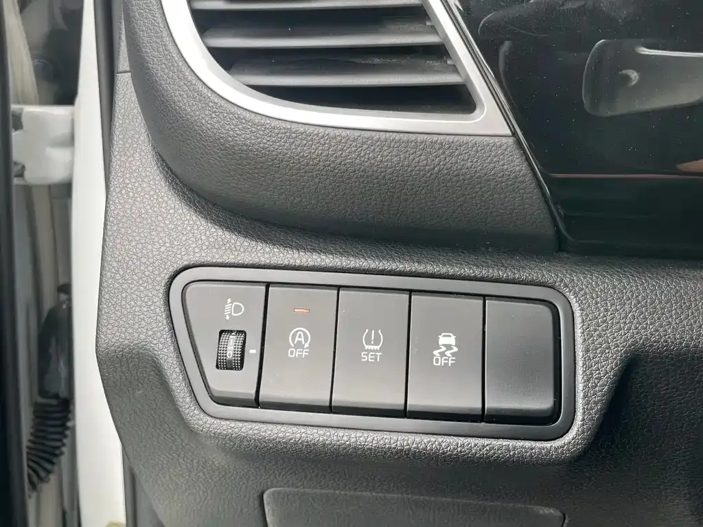 Kia KX3 — фото 10