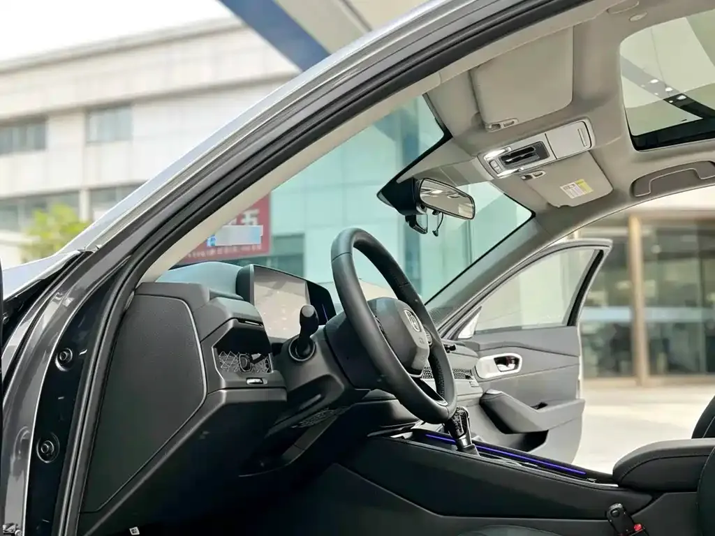 Honda Accord — фото 7