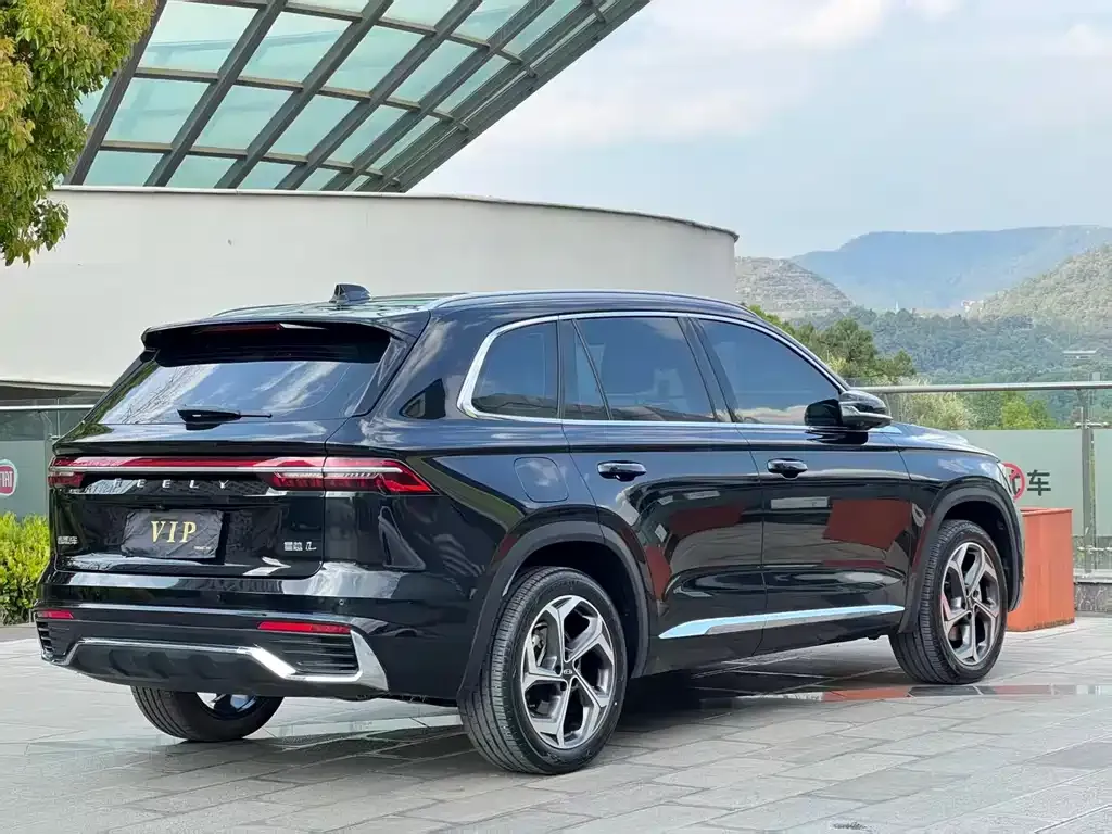 Geely Xingyue L — фото 4