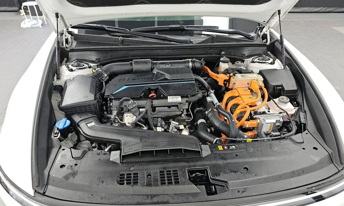 Hyundai Grandeur 2023 из KR, фото 10