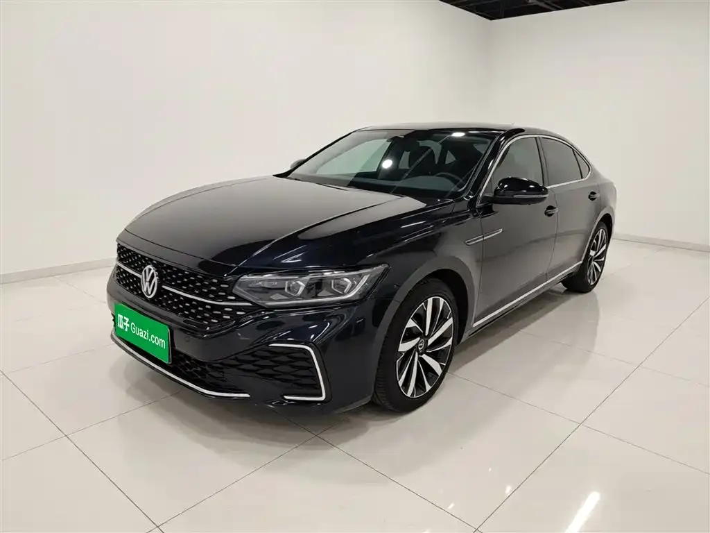 Volkswagen Passat — фото 3