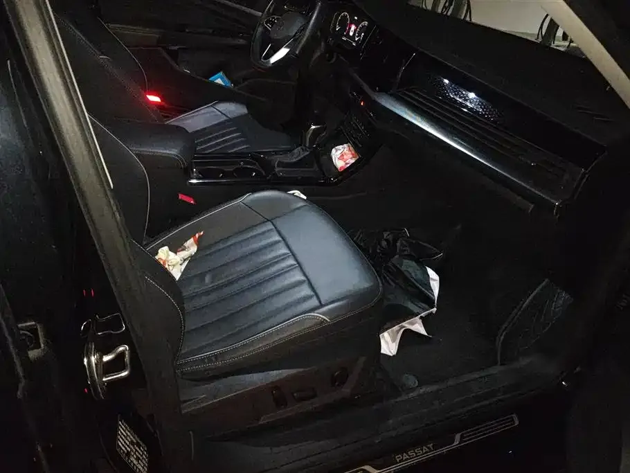 Volkswagen Passat — фото 2