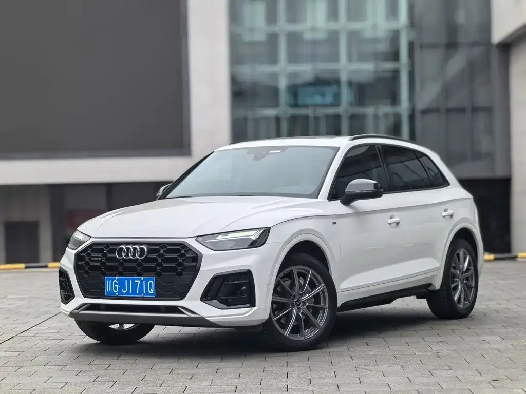 Audi Q5L 2022 из CN, фото 1
