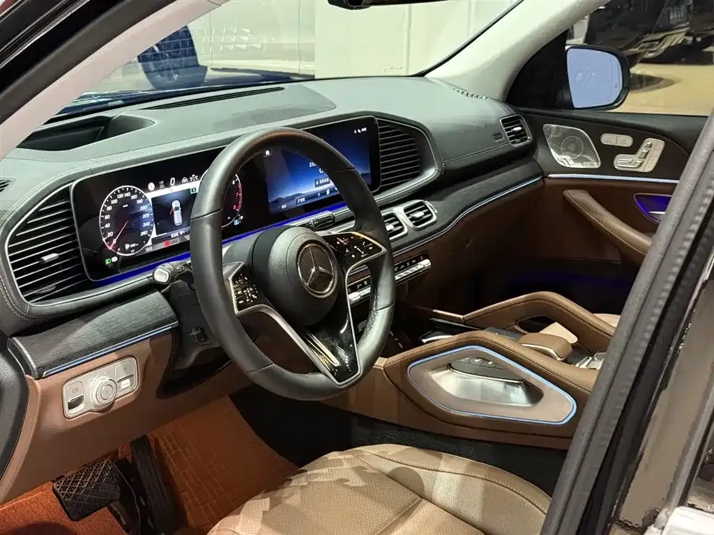 Mercedes-Benz GLE — фото 10