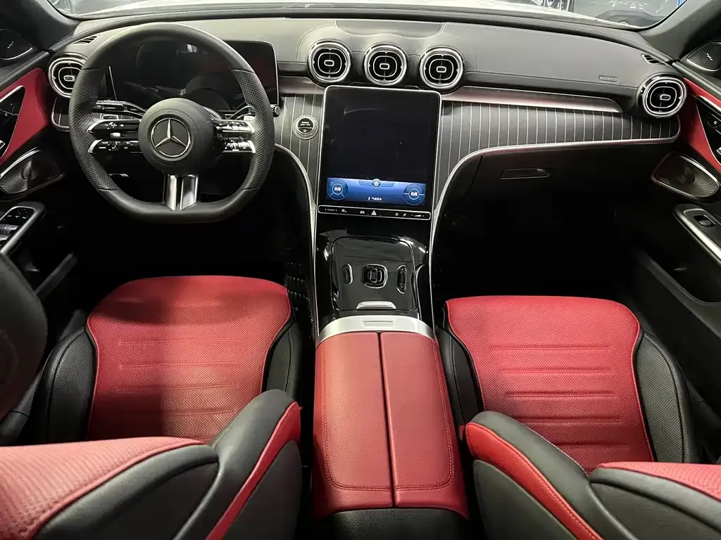 Mercedes-Benz C-Class — фото 10