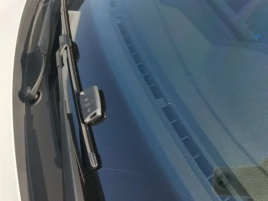 Volkswagen Lavida 2022 из CN, фото 5