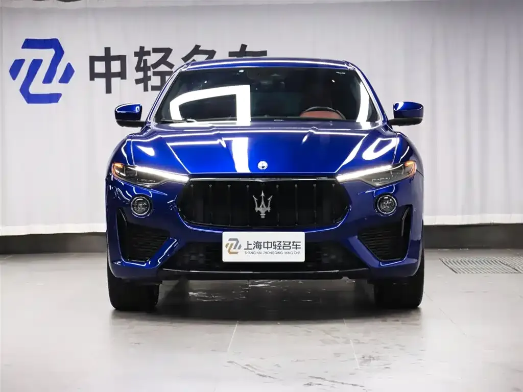 Maserati Levante — фото 4