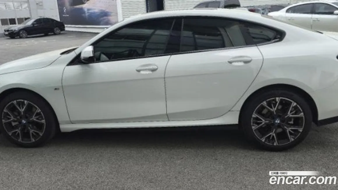 BMW 2-Series 2025 из KR, фото 2