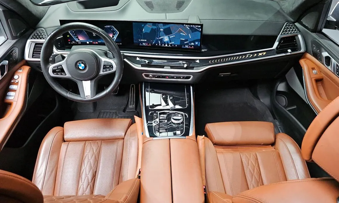 BMW X7 — фото 10