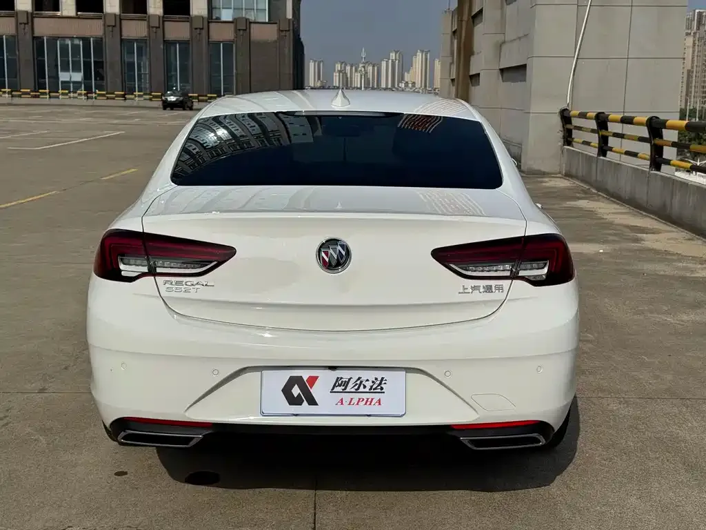 Buick Regal — фото 9