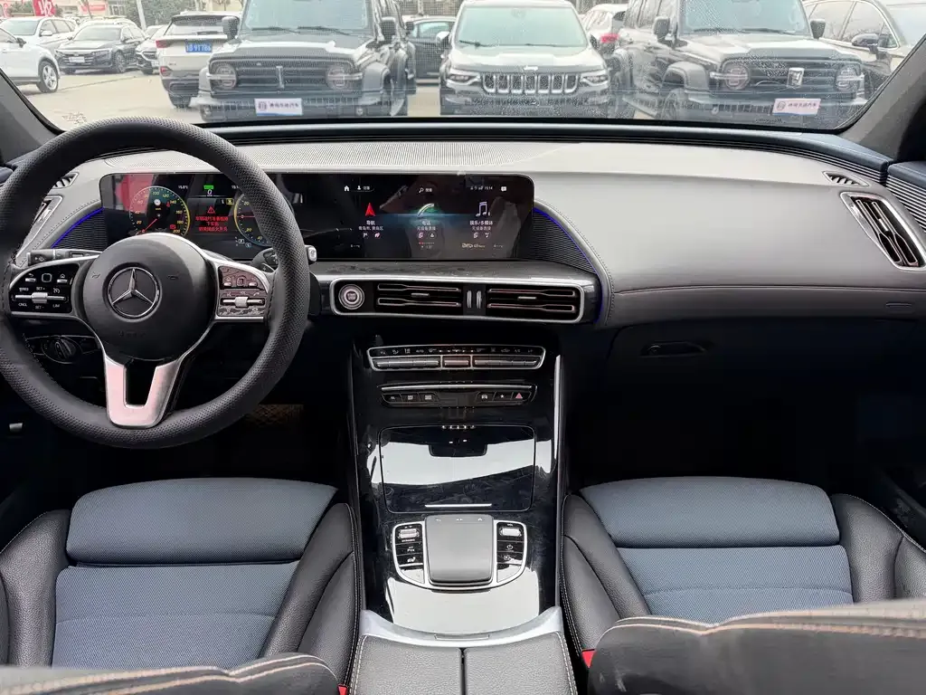 Mercedes-Benz EQC 2022 из CN, фото 8