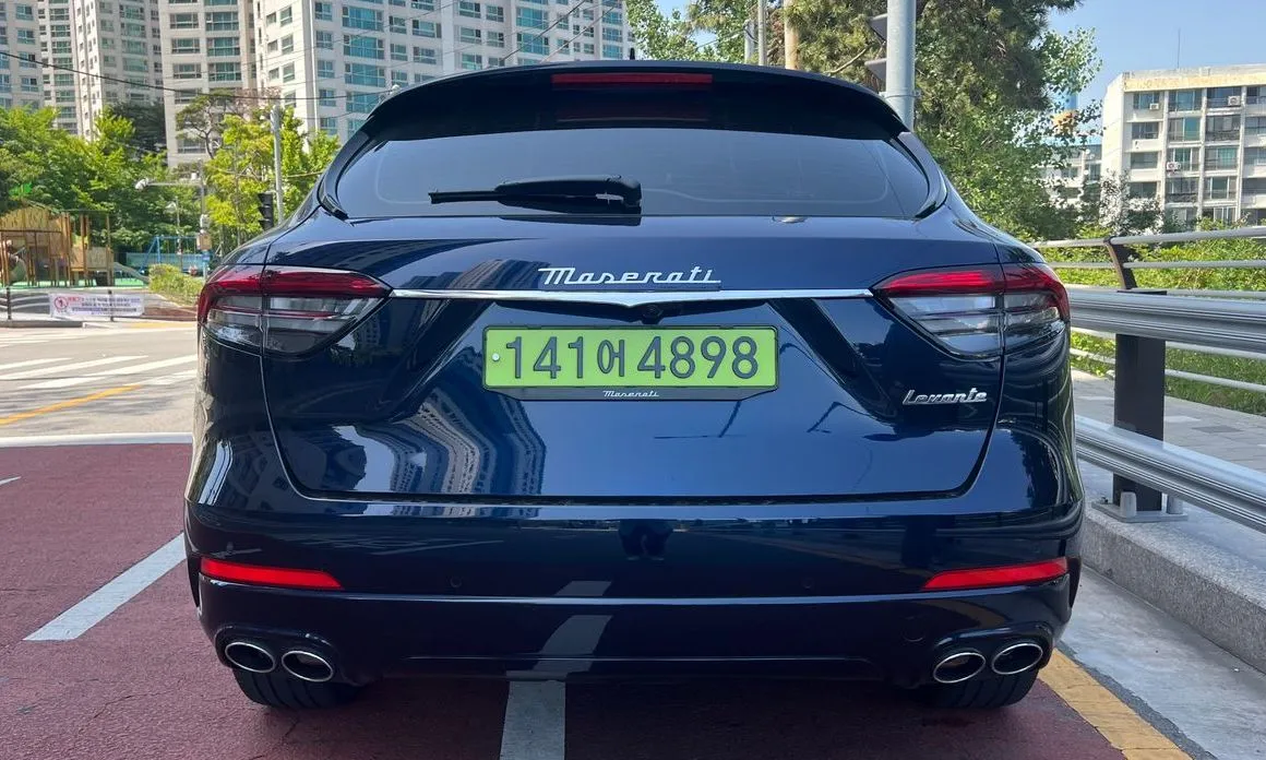 Maserati Levante 2023 из KR, фото 10