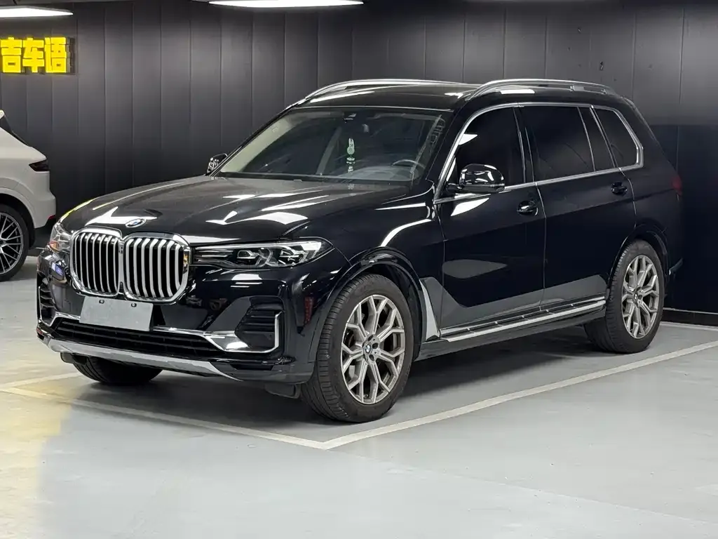 BMW X7 — фото 1