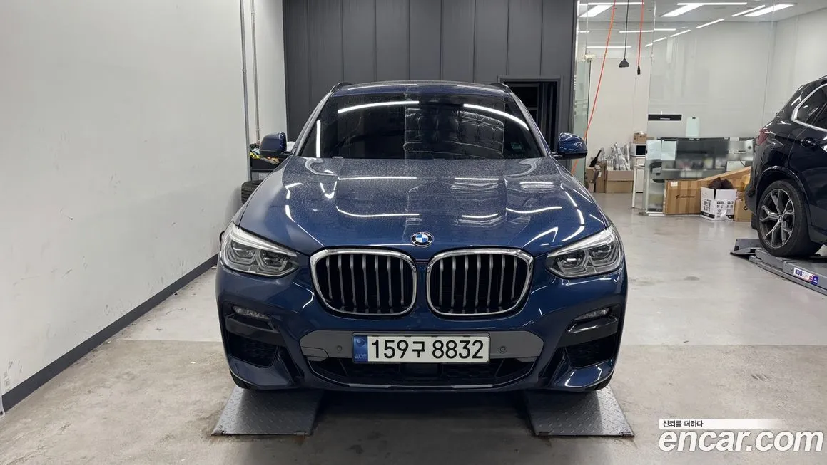 BMW X4 2021 из KR, фото 5